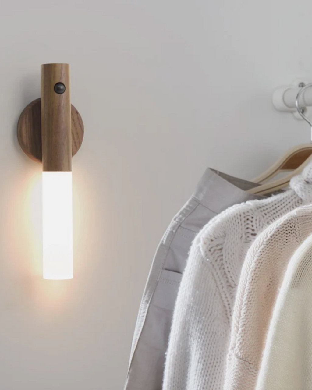 Rechargeable Wooden Sconce Weram