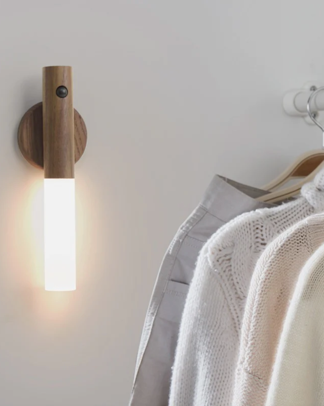 Rechargeable Wooden Sconce Weram