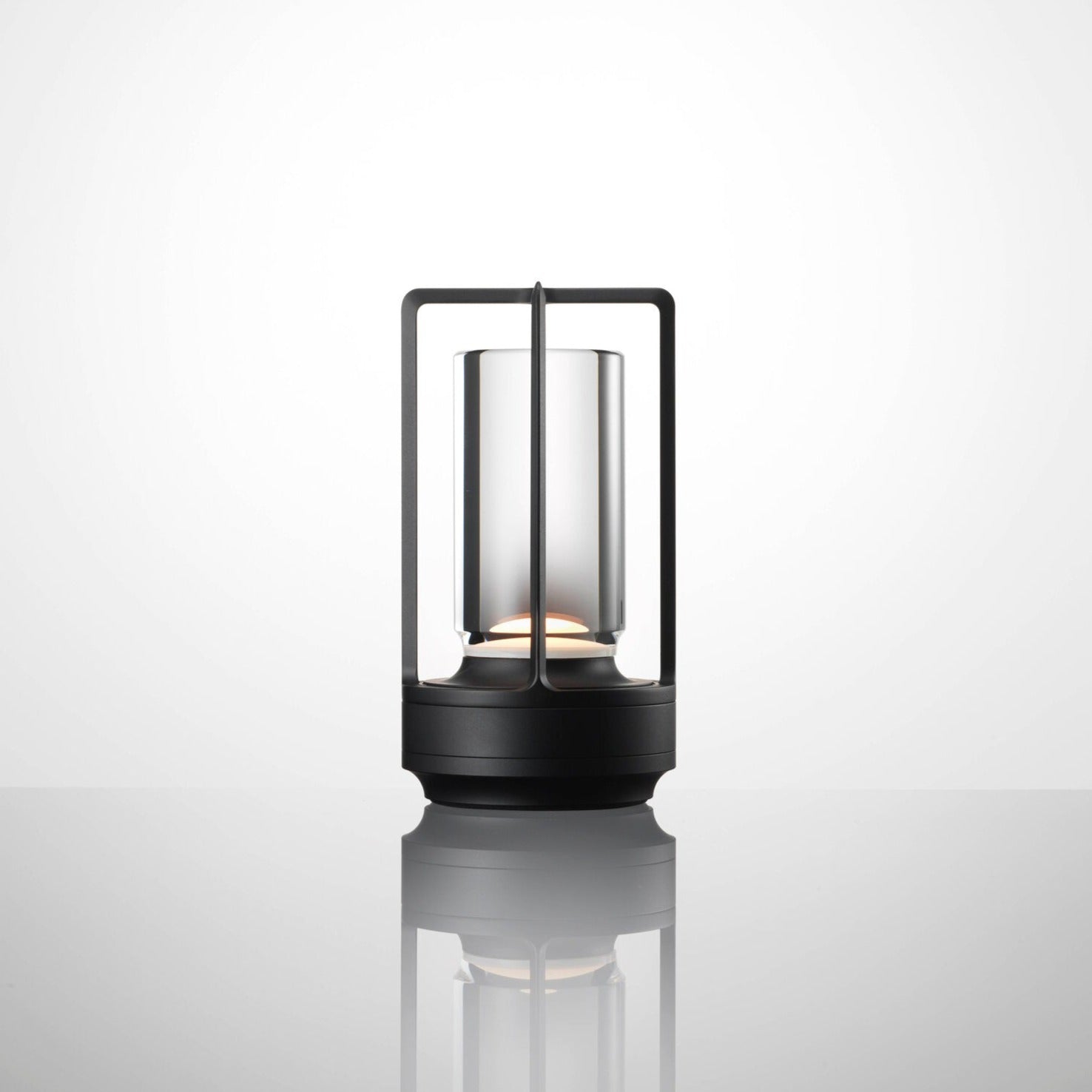 Nordic Rechargeable Table Lamp Weram